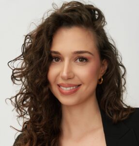 Photo of Dr. Daniëlle Hollreiser